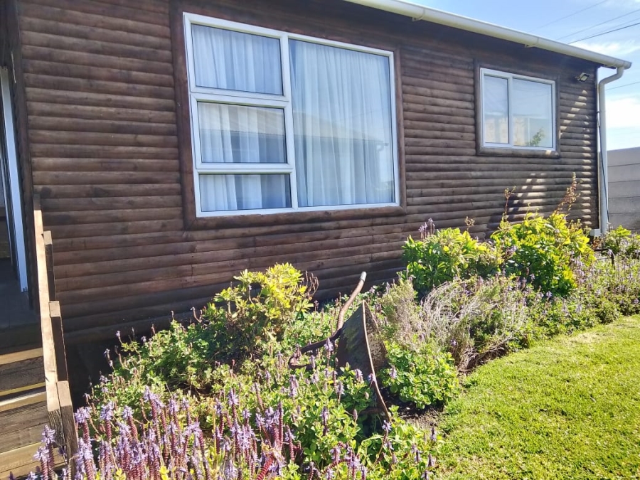 4 Bedroom Property for Sale in Lamberts Bay Western Cape